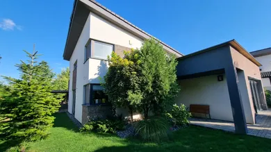 Domy na predaj 6-izbový, Hrubá Borša · €488 000