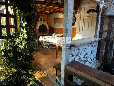 Na predaj pozemok, 250 m², Kráľová nad Váhom, -
