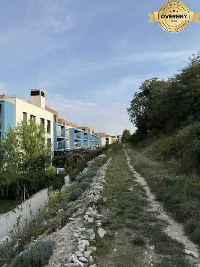 Na predaj pozemok, 197 m², Bratislava-Nové Mesto, Frankovská