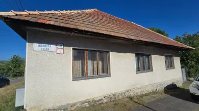 Na predaj 6-izbový dom, 200 m², Rybník, Hronská