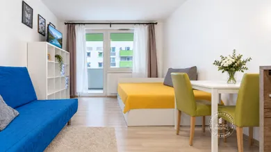 Na prenájom 1-izbový byt, 30 m², Bratislava-Rača, Rustaveliho