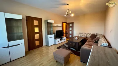 Na predaj 3-izbový byt, 84 m², Nitra, Bazovského