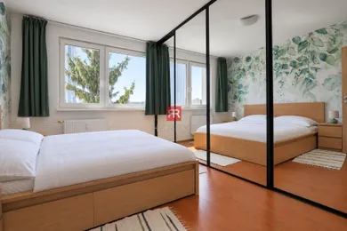 Na prenájom 4-izbový byt, 78 m², Bratislava-Vrakuňa, Čiernovodská