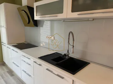 Na predaj 7-izbový dom, 300 m², Nitra, Wilsonovo nábrežie