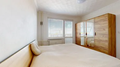 Na predaj 2-izbový byt, 65 m², Topoľčany, Podjavorinskej