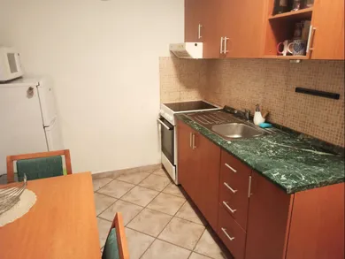 Na prenájom 1-izbový byt, 35 m², Banská Bystrica, Cesta K Smrečine
