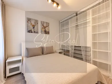 Na prenájom 2-izbový byt, 30 m², Bratislava-Staré Mesto