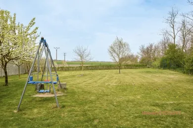 Na predaj 5-izbový dom, 284 m²