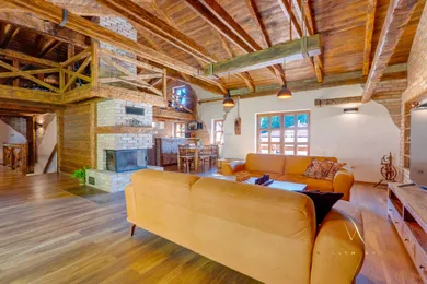 Na predaj 5-izbový dom, 56 m², Marianka, Karpatská