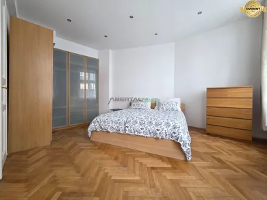 Na prenájom 2-izbový byt, 68 m², Bratislava-Staré Mesto, Vysoká