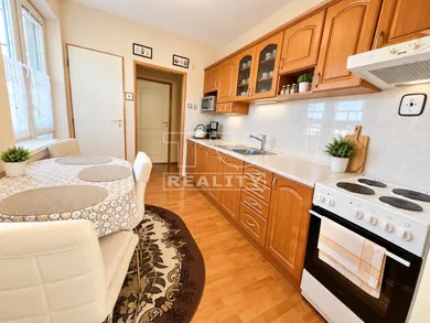 Na predaj 3-izbový byt, 94 m², Liptovský Mikuláš