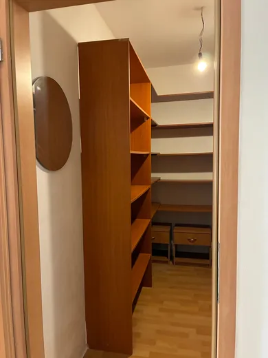Na predaj 2-izbový byt, 57 m², Bratislava-Karlova Ves, Kresánkova