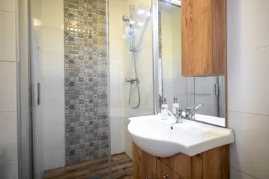 Na prenájom 1-izbový byt, 39 m², Zvolen, Záhonok