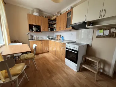 Mieszkania na sprzedaż, 2-pokojowe, Liptovský Mikuláš · €190 000