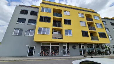 Na predaj 2-izbový byt, 65 m², Bratislava-Devínska Nová Ves