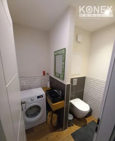 Na predaj 4-izbový byt, 76 m², Michalovce, Kyjevská