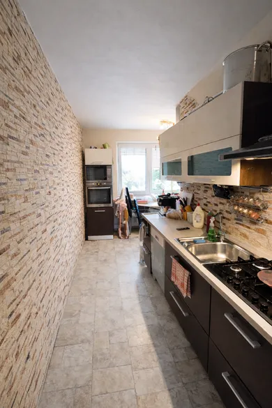 Na predaj 3-izbový byt, 79 m², Topoľčany, Agátová