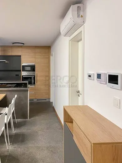 Na prenájom dom, 200 m², Bratislava-Záhorská Bystrica
