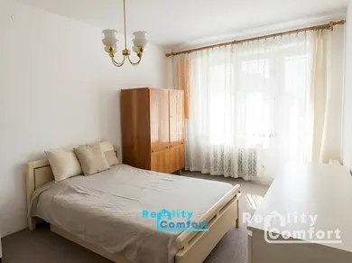 Na predaj 2-izbový byt, 56 m², Prievidza, A. Rudnaya