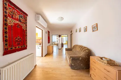 Na predaj dom, 280 m², Most pri Bratislave