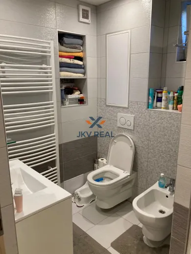 Na prenájom 3-izbový byt, 64 m², Prešov, Veselá 8