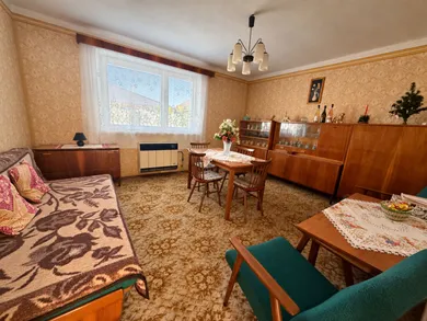 Na predaj 4-izbový dom, 430 m², Kovarce