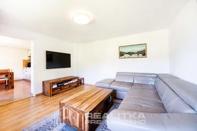 Na predaj dom, 210 m², Čadca, Čadečka