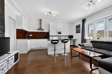 Na predaj 2-izbový byt, 42 m², Bratislava-Nové Mesto, Šancová