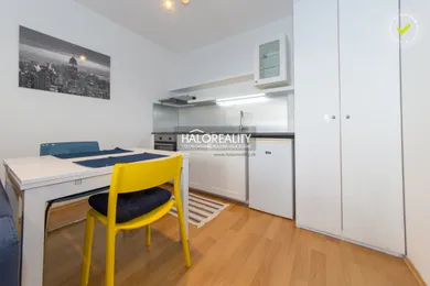 Квартири в оренду, 1-кімнатні, Bratislava-Karlova Ves · €460