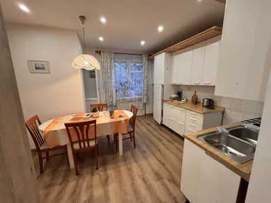 Kiadó lakások, 3-szobás, Bratislava-Ružinov · €990