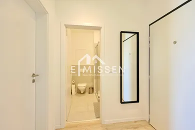 Na predaj 2-izbový byt, 44 m², Bratislava-Petržalka, Labutia