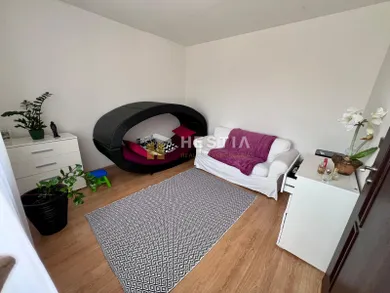 Na predaj 4-izbový byt, 80 m², Brezová pod Bradlom