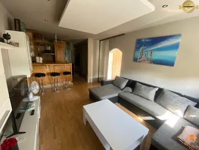 Na prenájom 2-izbový byt, 52 m², Šaľa, Hlavná