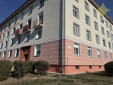Na predaj 4-izbový byt, 113 m², Žiar nad Hronom, M. R. Štefánika