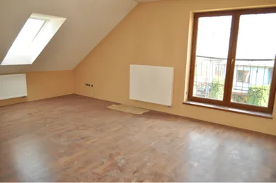 Na predaj 10-izbový dom, Hrabusice, Gastanova