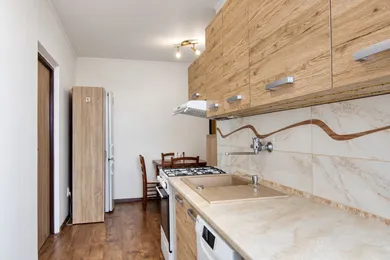 Na prenájom 2-izbový byt, 55 m², Trnava, Ulica Hospodárska