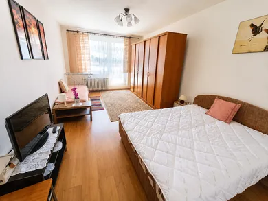 Na predaj 2-izbový byt, 65 m², Závadka nad Hronom, Paseka