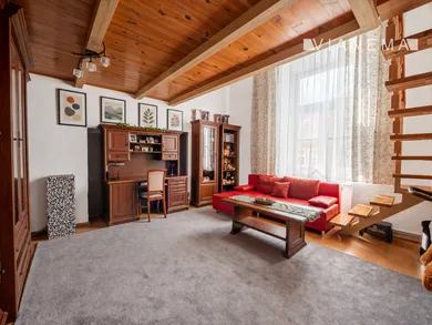 Na predaj 3-izbový byt, 150 m², Košice-Staré Mesto, Hlavná
