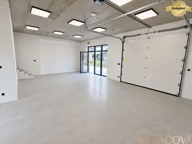 Na prenájom komerčné, 192 m², Trenčín, Bratislavská