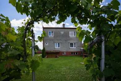 Na predaj 5-izbový dom, 158 m², Zohor