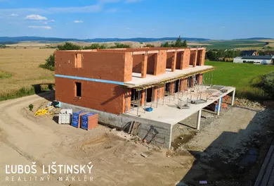 Na predaj 4-izbový byt, 117 m², Veľká Lomnica, Smreková