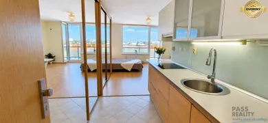 Apartments for sale, 1-room in Bratislava-Nové Mesto · €189,000