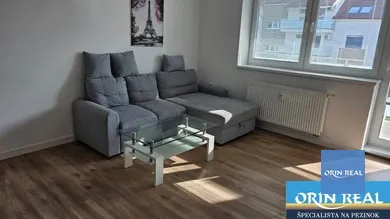 Na prenájom 1-izbový byt, 40 m², Pezinok, Muškátova