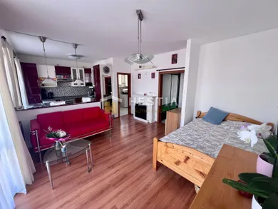 Mieszkania na wynajem, 1-pokojowe, Piešťany · €600