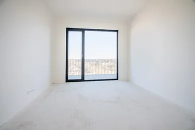 Na predaj 4-izbový byt, 162 m², Bratislava-Ružinov, Prístavná