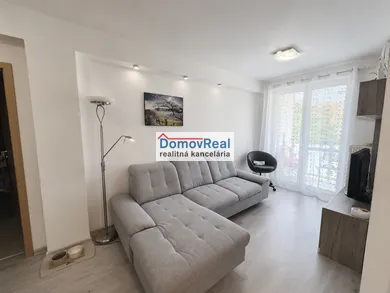 Na predaj 2-izbový byt, 43 m², Šamorín, Čilistovská