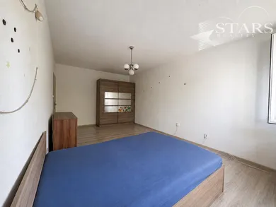Na prenájom 2-izbový byt, 65 m², Vráble, -