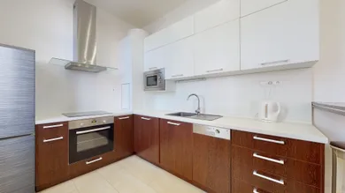 Na predaj 3-izbový byt, 57 m², Piešťany