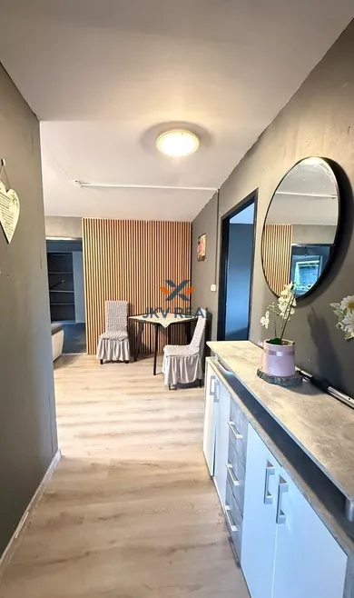 Na prenájom 4-izbový byt, 116 m², Bratislava-Podunajské Biskupice
