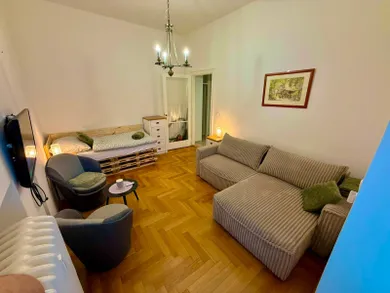 Na predaj 2-izbový byt, 44 m², Bratislava-Staré Mesto, Obchodná